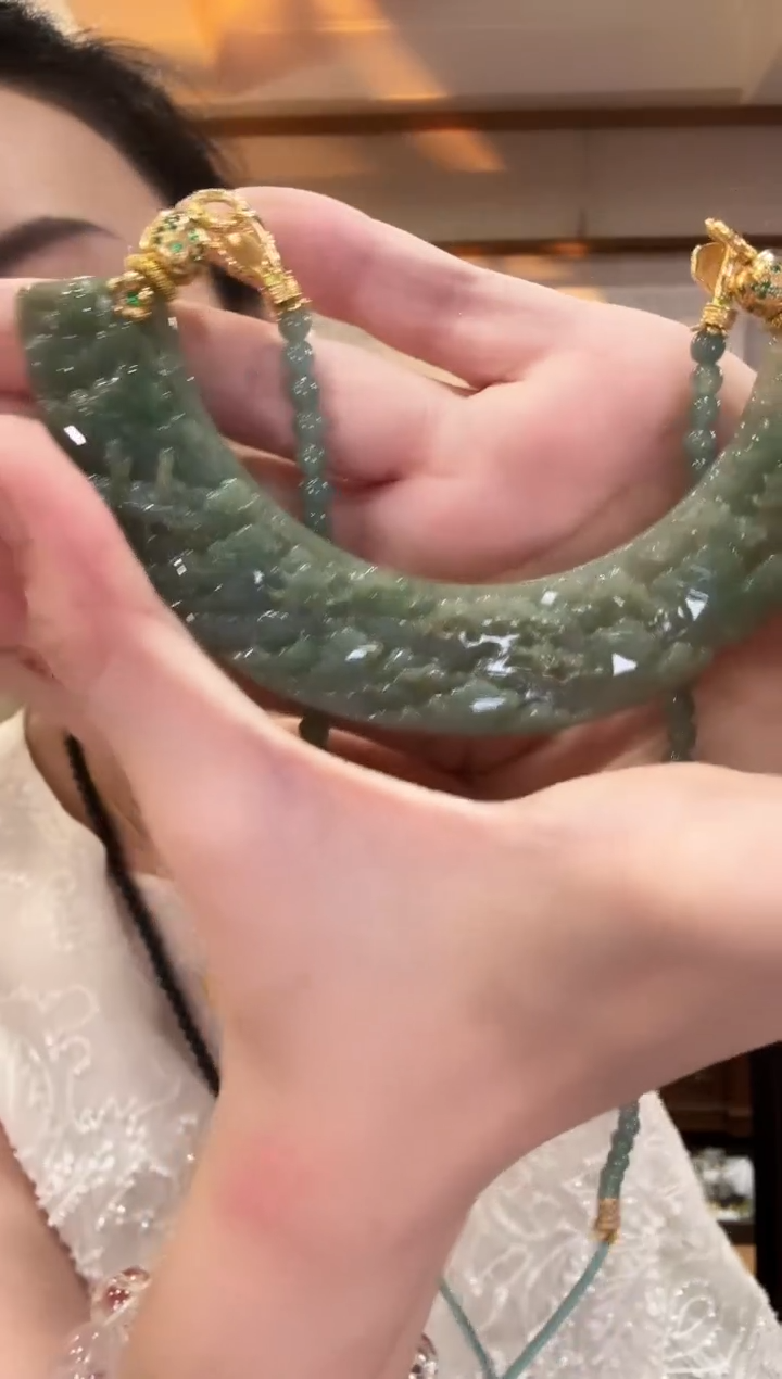 颈饰未镶嵌翡翠国风