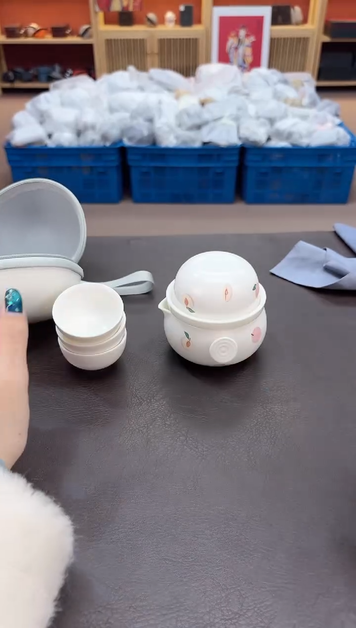 【闪购商品】摆件瓷SC1111111111111