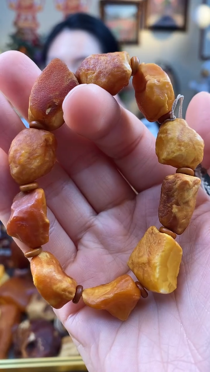 未镶嵌琥珀颈饰手串