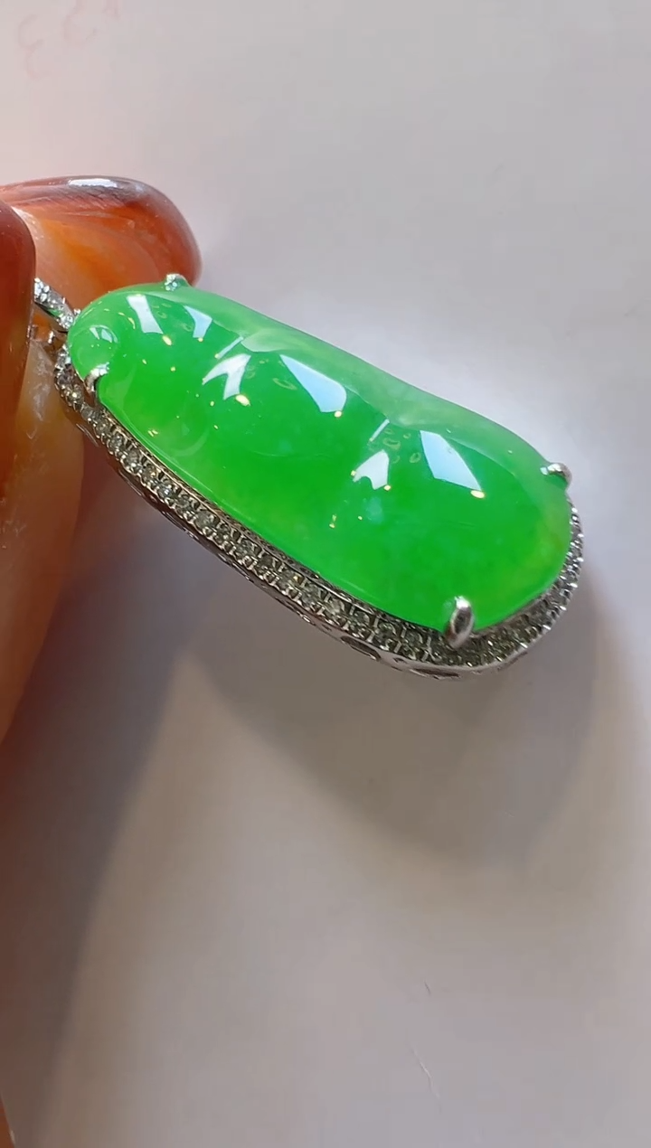 【闪购商品】翡翠吊坠(不含链)18K金镶嵌多样性团购发一件