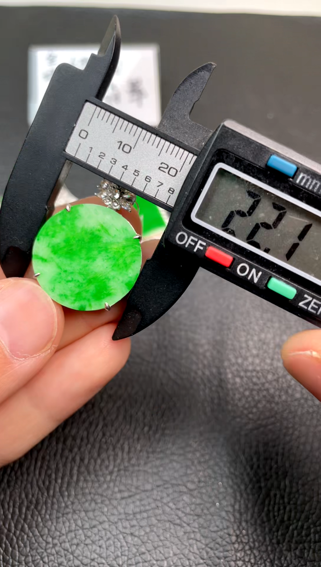 【闪购商品】翡翠吊坠(不含链)银S925镶嵌吊坠