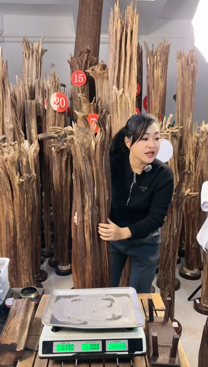 【闪购商品】沉香摆件沉香摆件多样性发一件4
