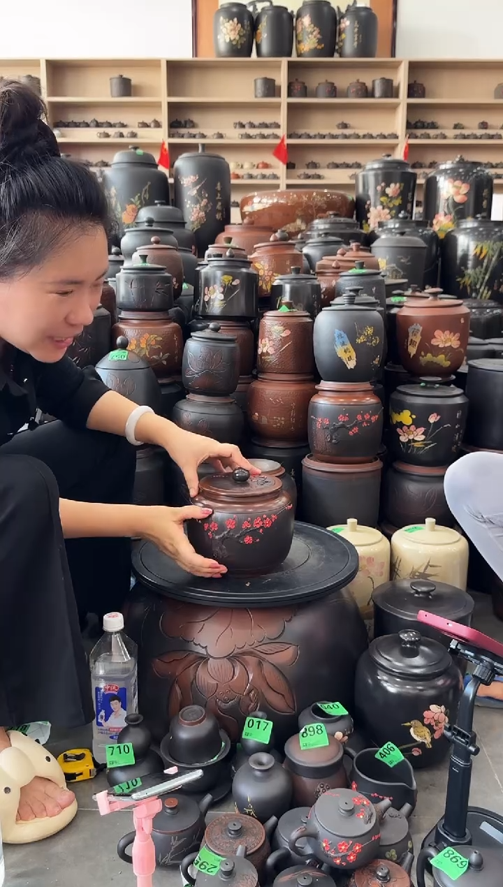 罐瑕疵茶叶罐  红梅 苹果  108