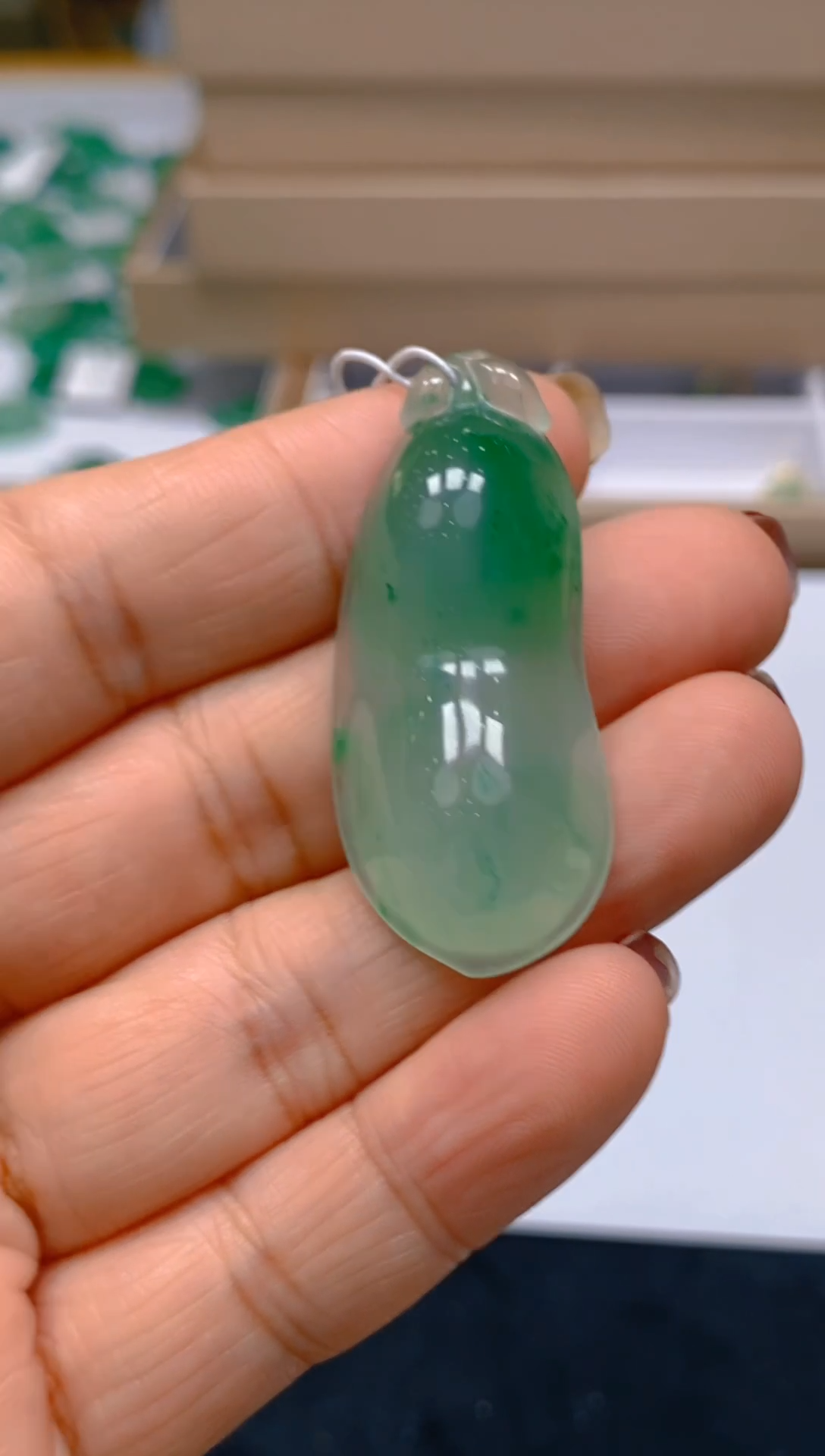 【闪购商品】石英质玉颈饰未镶嵌天然冰美人非洲翠033