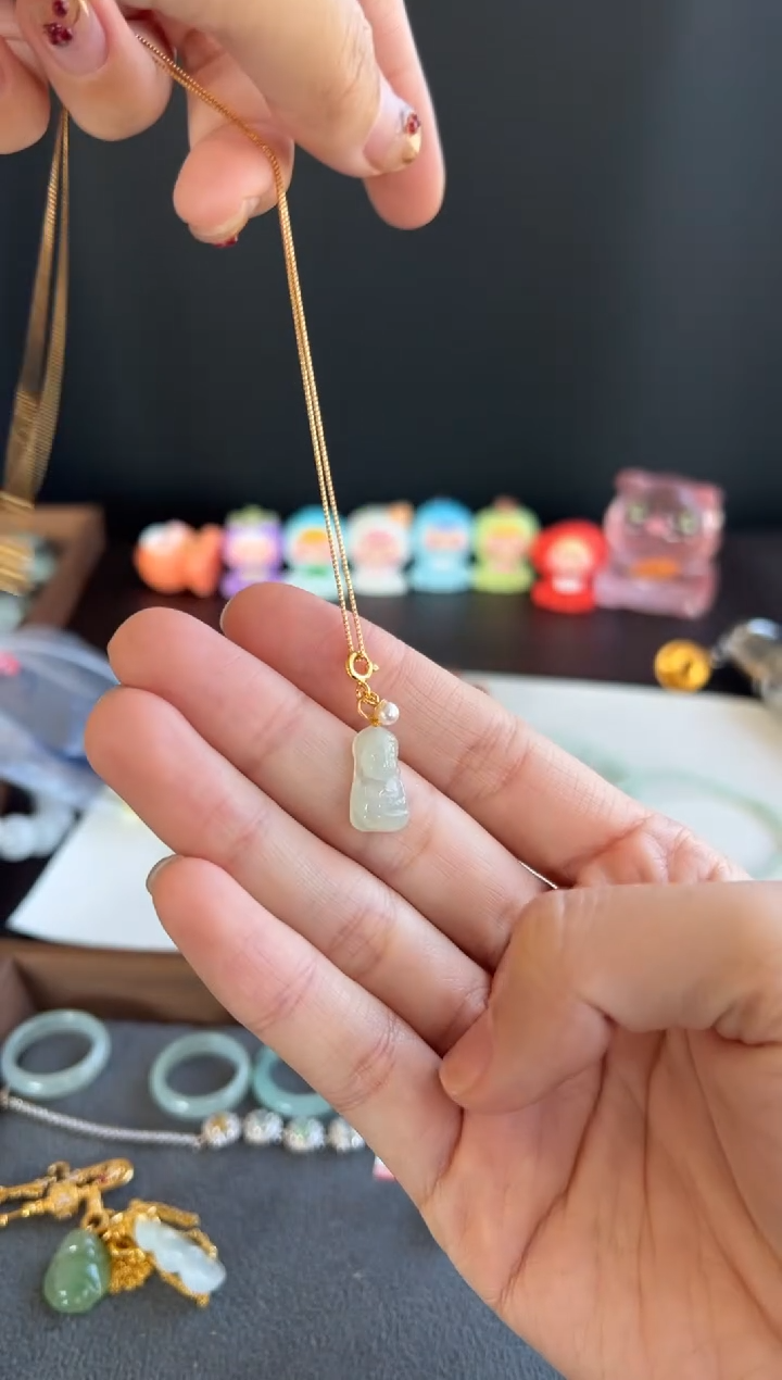 颈饰未镶嵌翡翠711买断