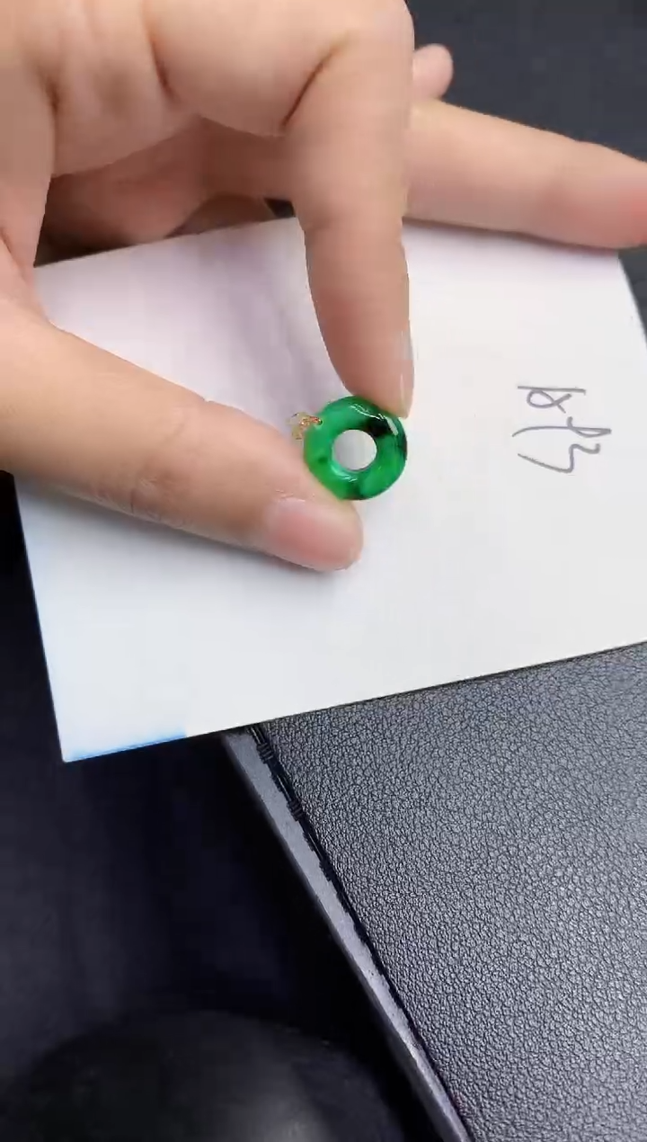 【闪购商品】翡翠颈饰18K金镶嵌000000000