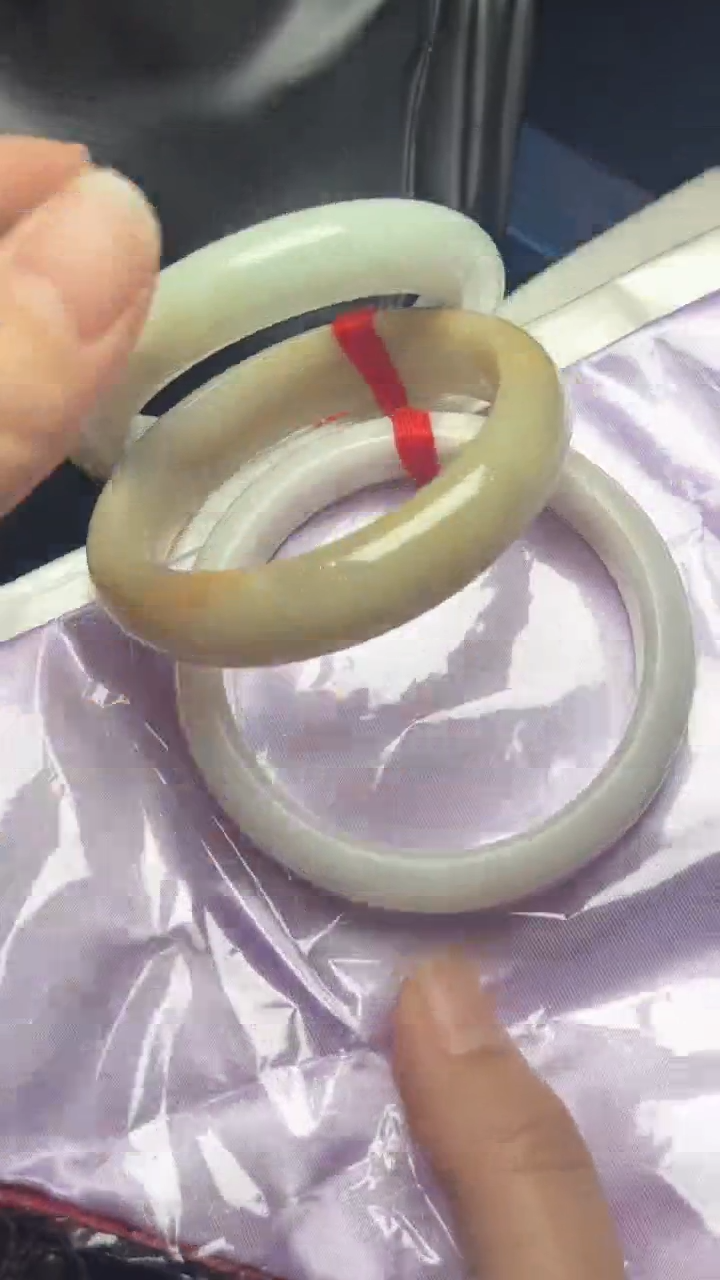 未镶嵌手镯翡翠翡翠手镯