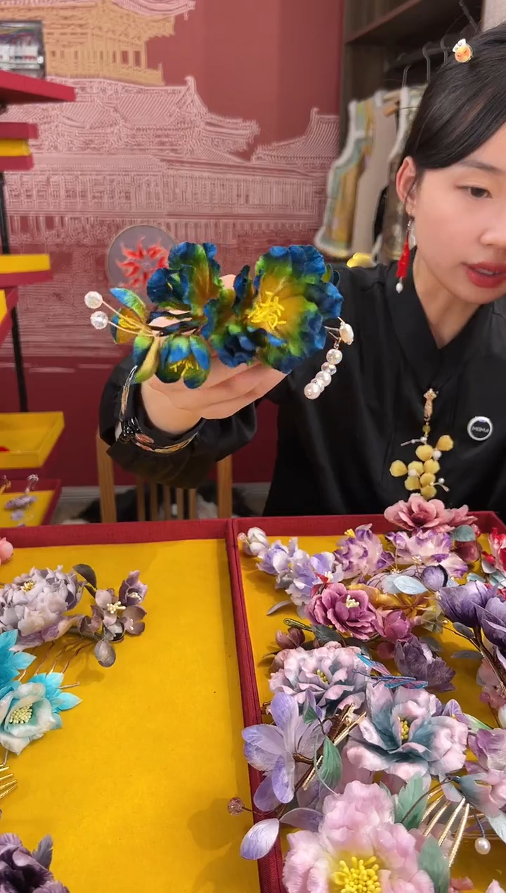 【闪购商品】刺绣非遗绒花（发饰）