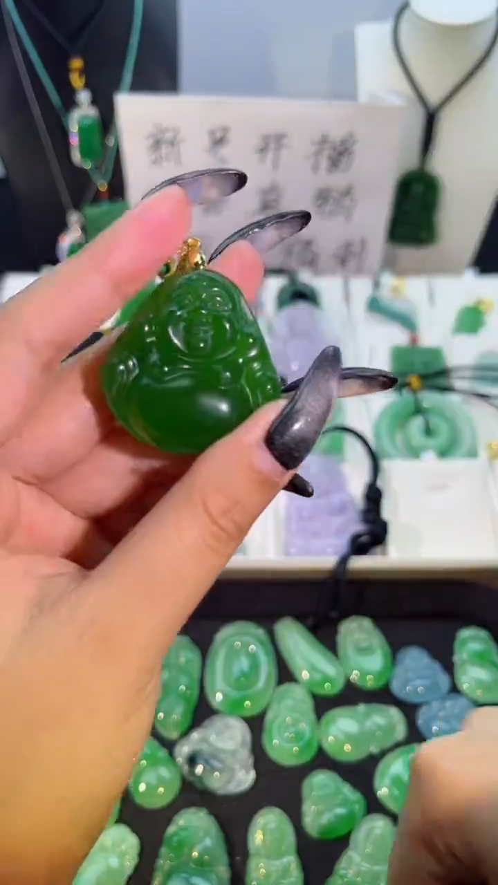 【闪购商品】翡翠手串银S925镶嵌翡翠颈饰925银镶嵌天然翡翠吊坠