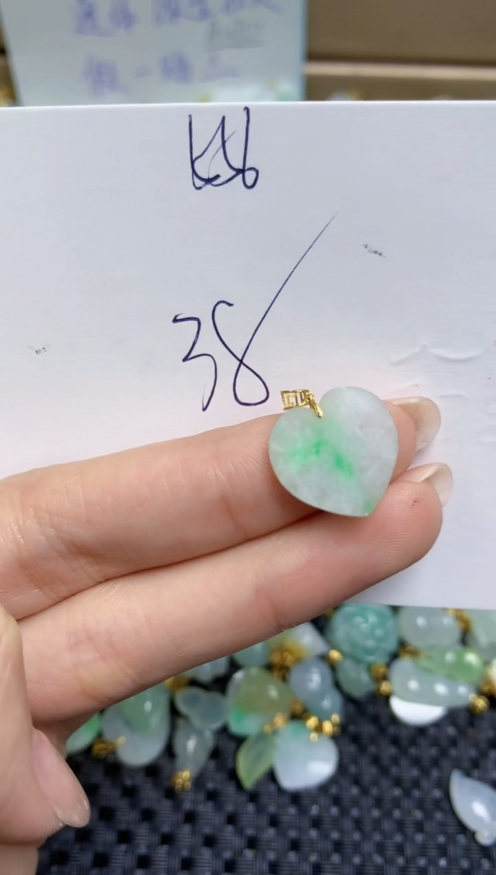 【闪购商品】翡翠颈饰18K金镶嵌天然缅甸A货翡翠