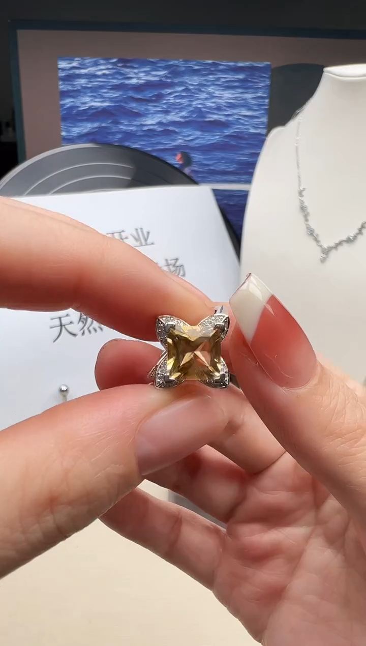 银S925镶嵌戒指黄晶87
