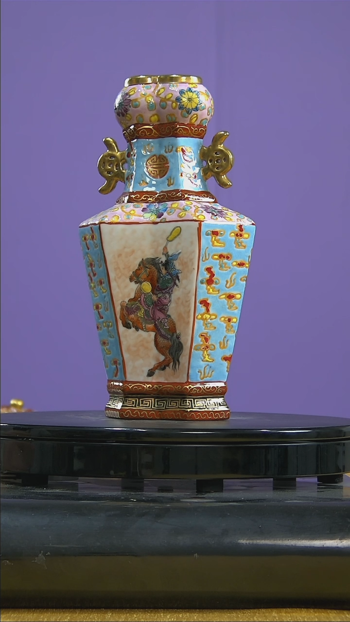 【闪购商品】摆件 C171/八方双耳合欢瓶/1件