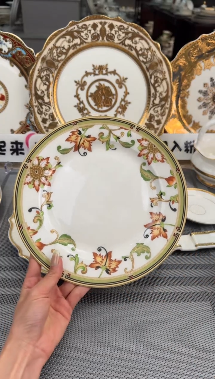 【闪购商品】瓷片9寸平盘底部瑕  福利价