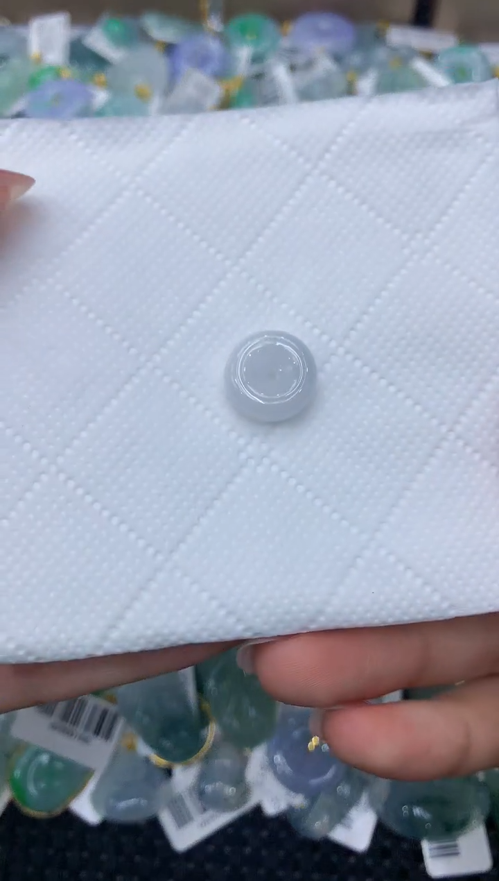 翡翠未镶嵌颈饰111111111