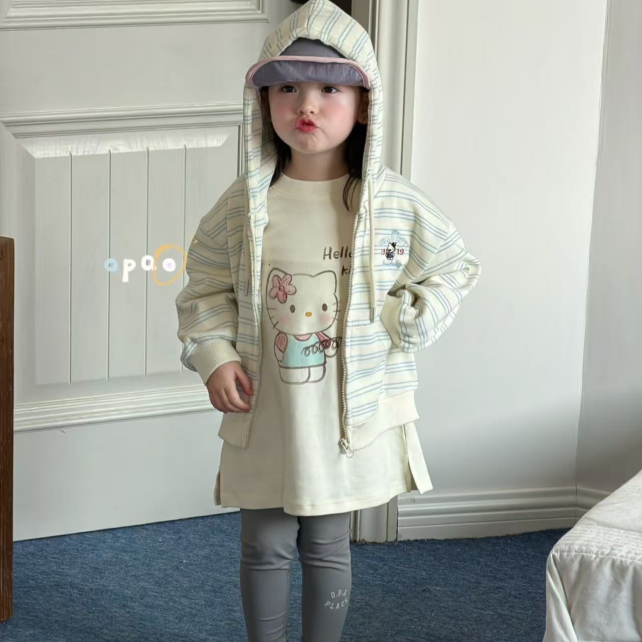 Opao·26春～米色浅蓝条纹帽衫大KT印花T恤裙6125 7131 7115汉服