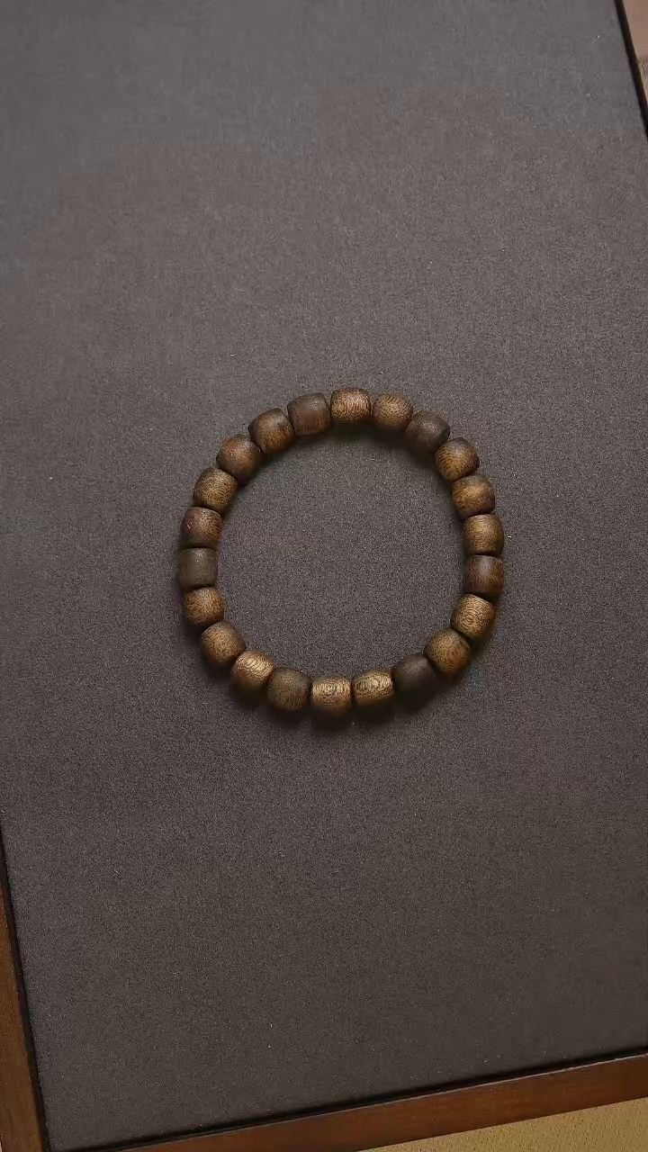 【闪购商品】沉香木手串海南沉香9mm直切手串