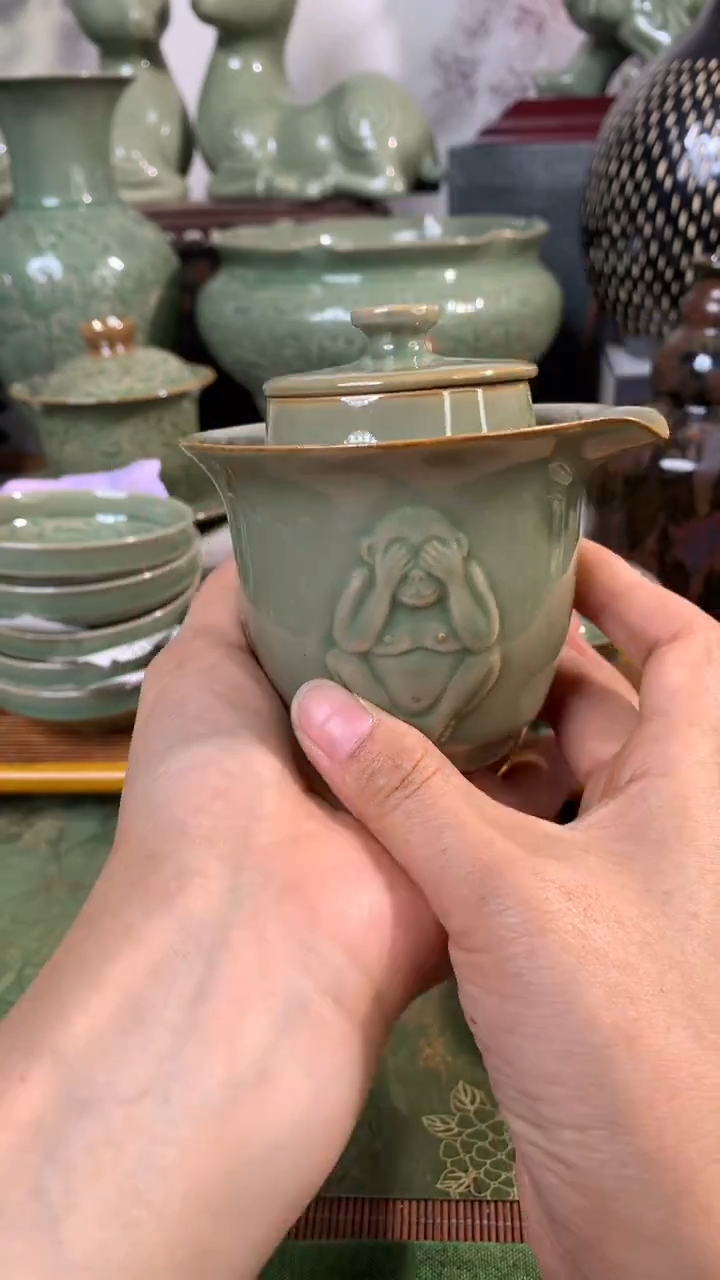 现代耀州窑微瑕三省手抓壶加两杯一组