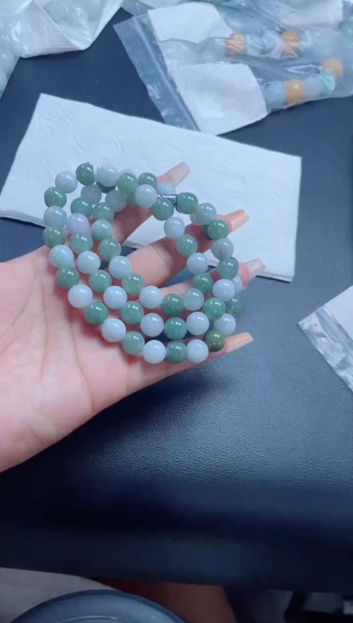定制翡翠未镶嵌珠串 
