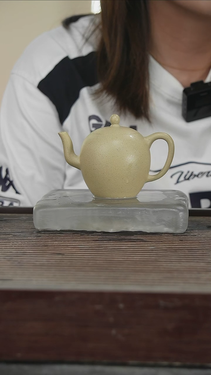 茶壶紫砂82号200CC