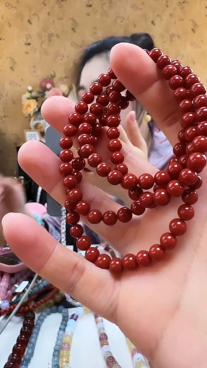 颈饰未镶嵌南红玛瑙项链