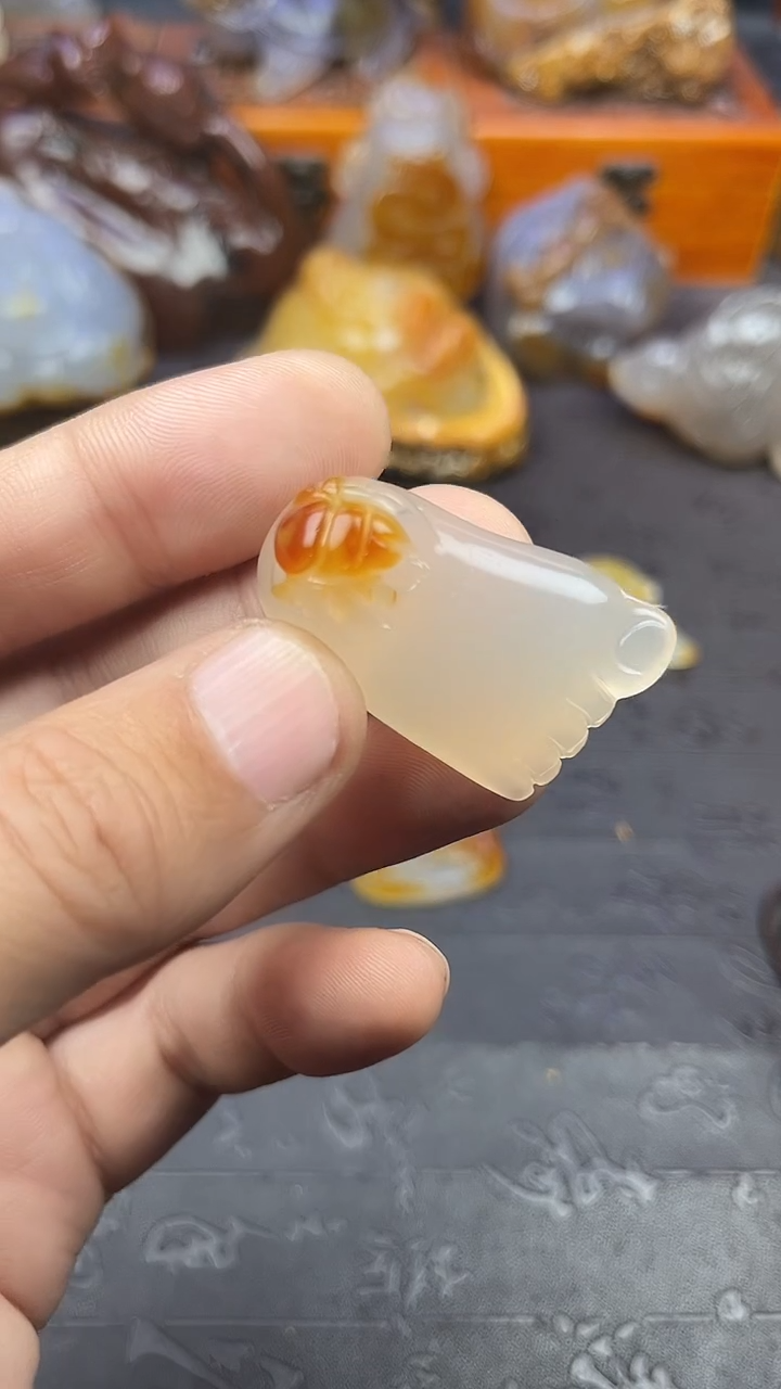 【闪购商品】玛瑙/玉髓吊坠未镶嵌1
