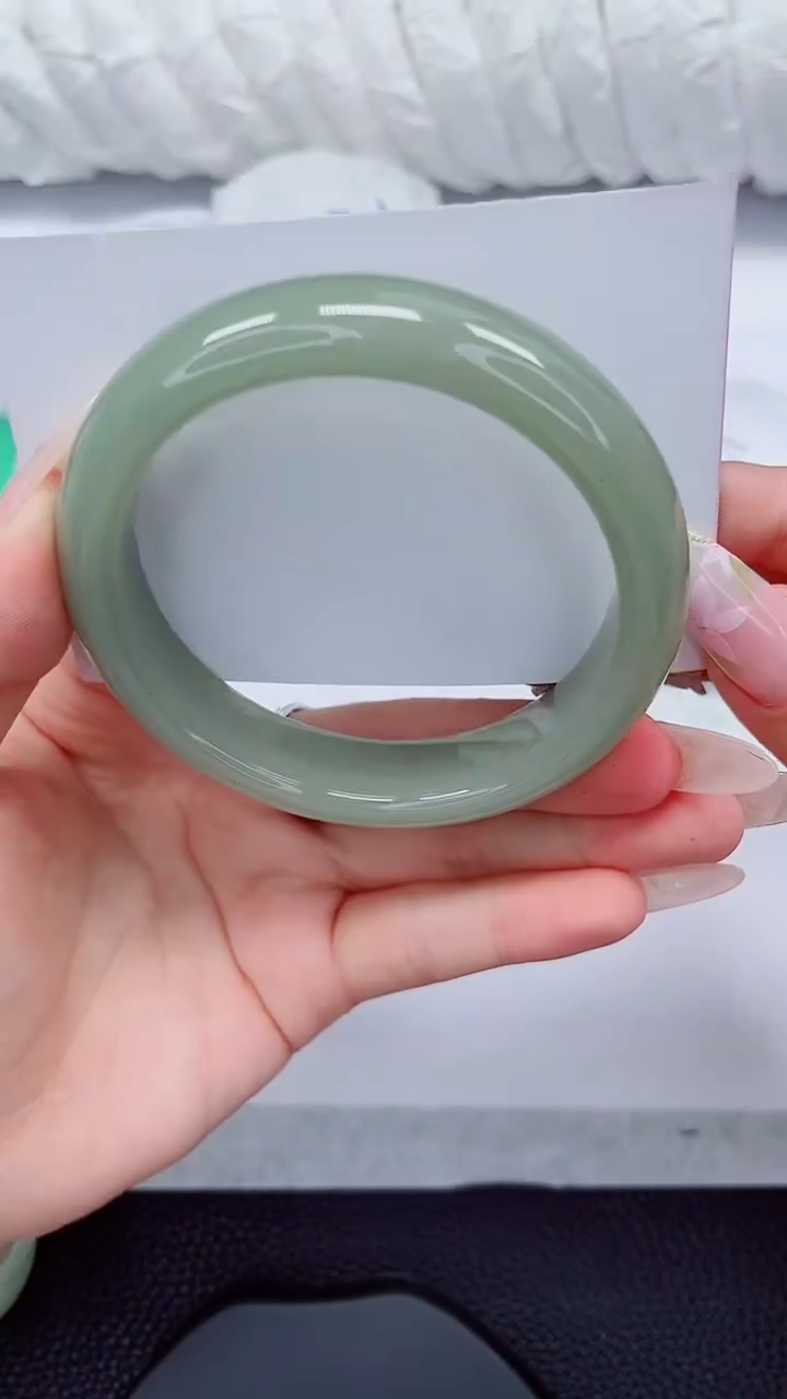 石英质玉手镯未镶嵌184-60/61