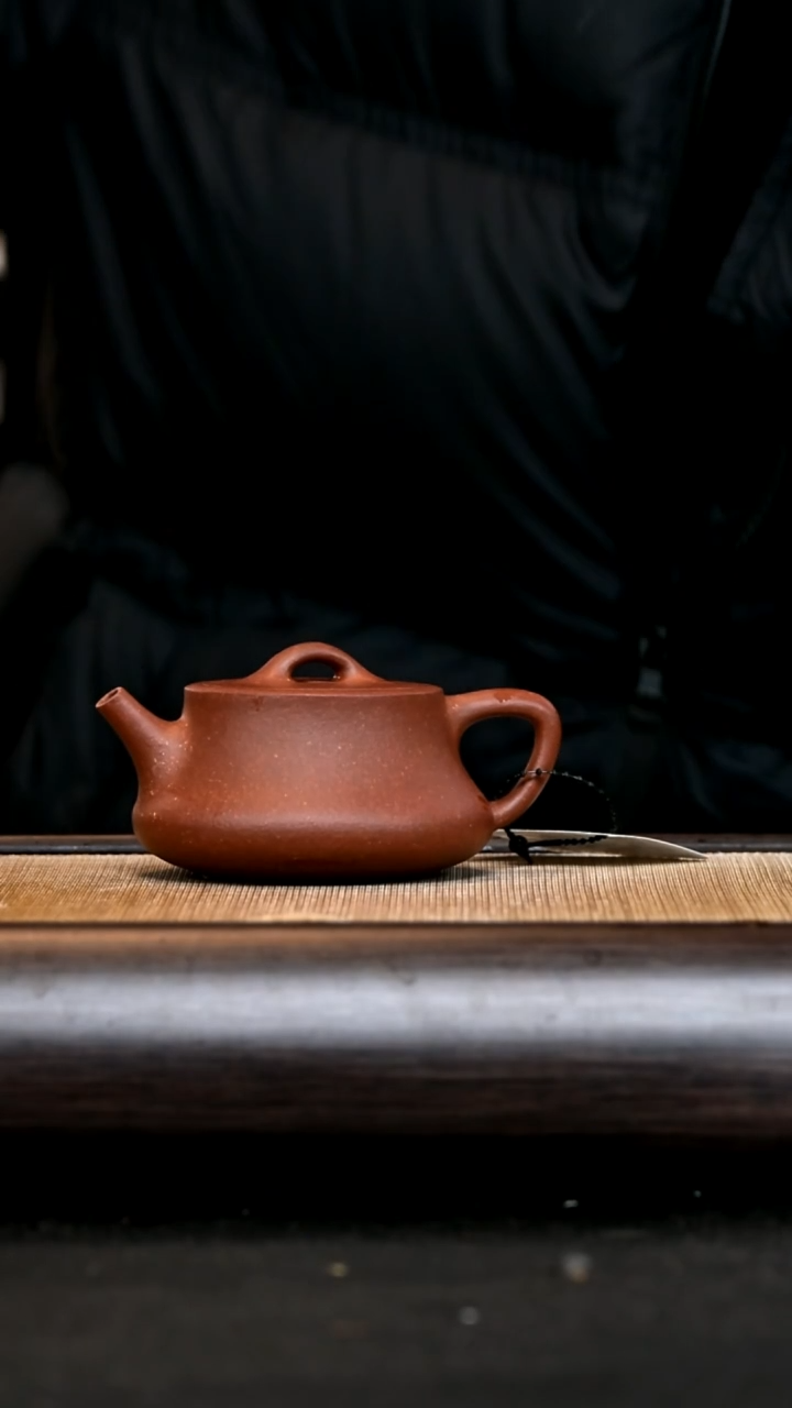 【闪购商品】紫砂茶壶DY12524 础瓢 红降坡