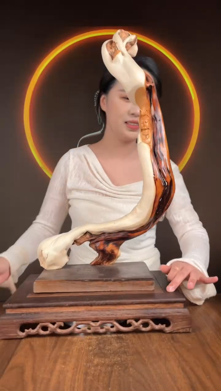 【闪购商品】柏木（崖柏）手工摆件,先抢先得!