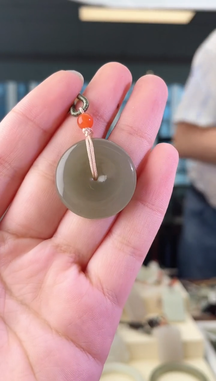 和田玉未镶嵌颈饰扣  xp 多样性发其一