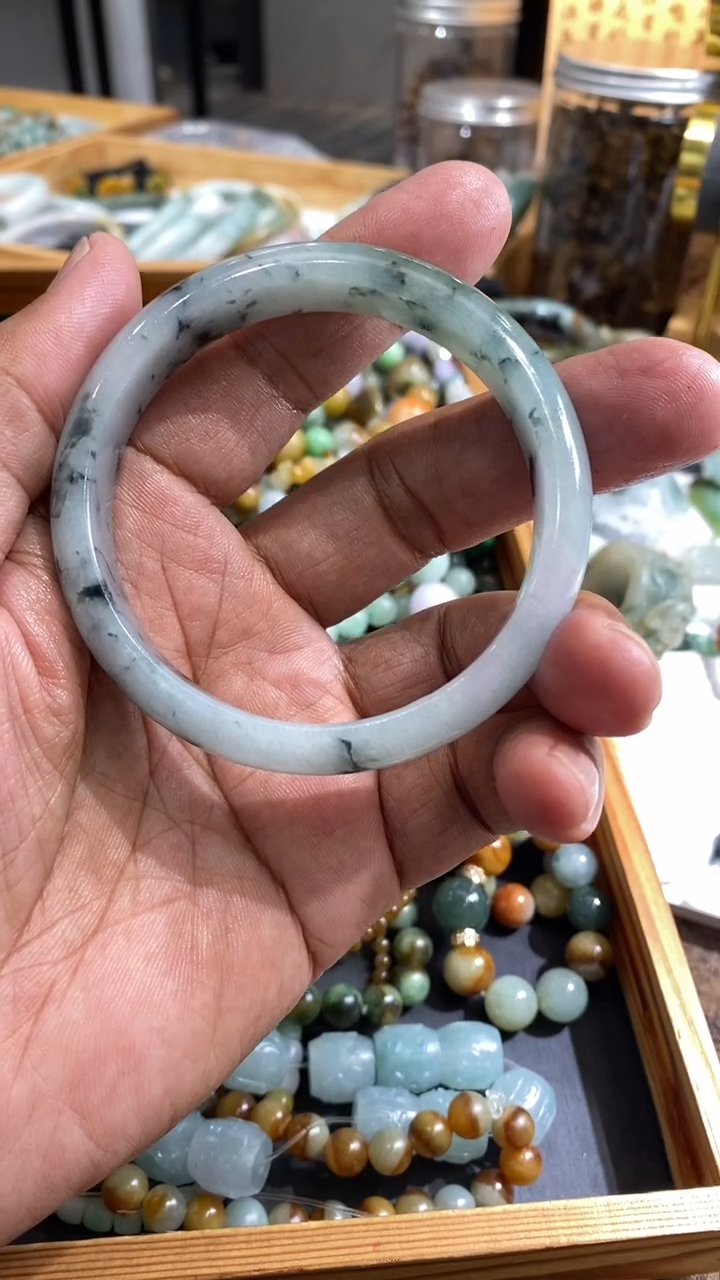 未镶嵌挂件翡翠翡翠手镯