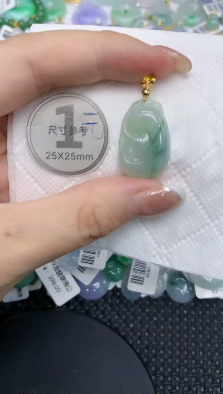 颈饰未镶嵌翡翠111111111