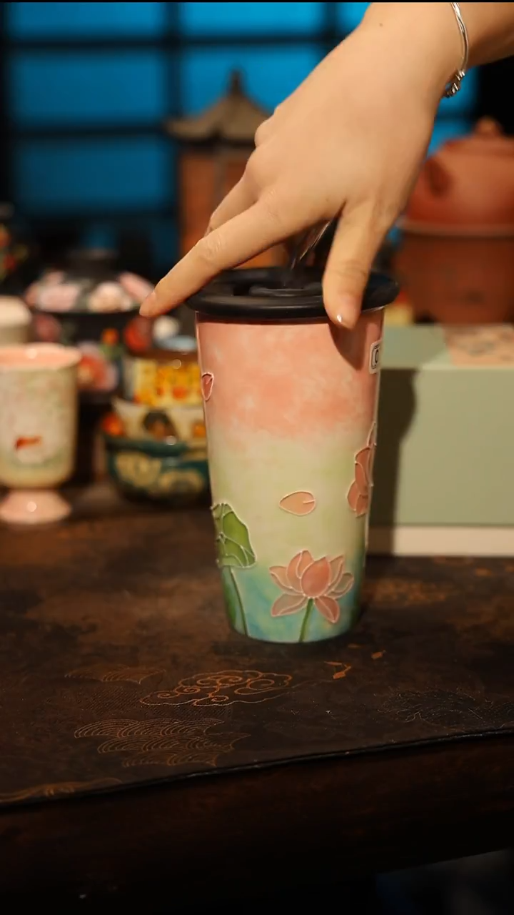 陶瓷景德镇高温釉下彩手工手绘款式@A0793@