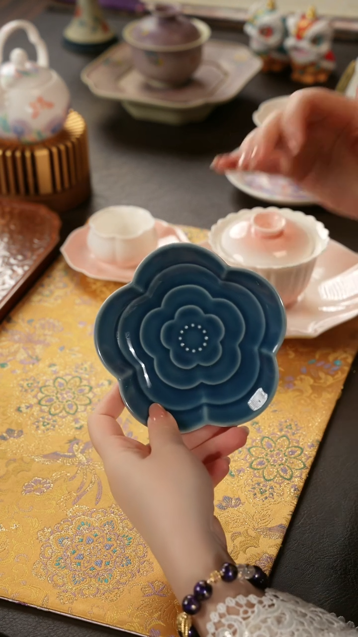 青云茶斋陶瓷茶具蓝色莲花碟