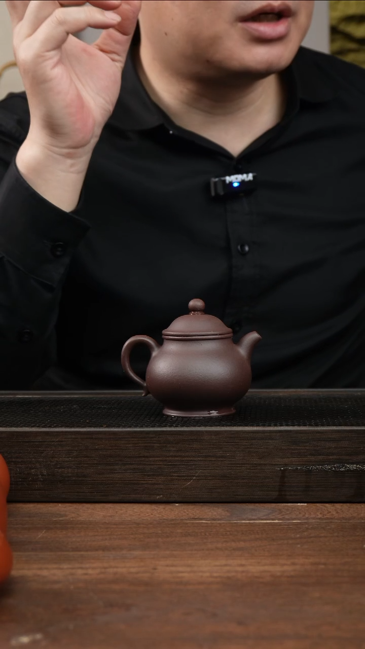 茶杯紫砂和**悠紫泥小潘壶      120CC  