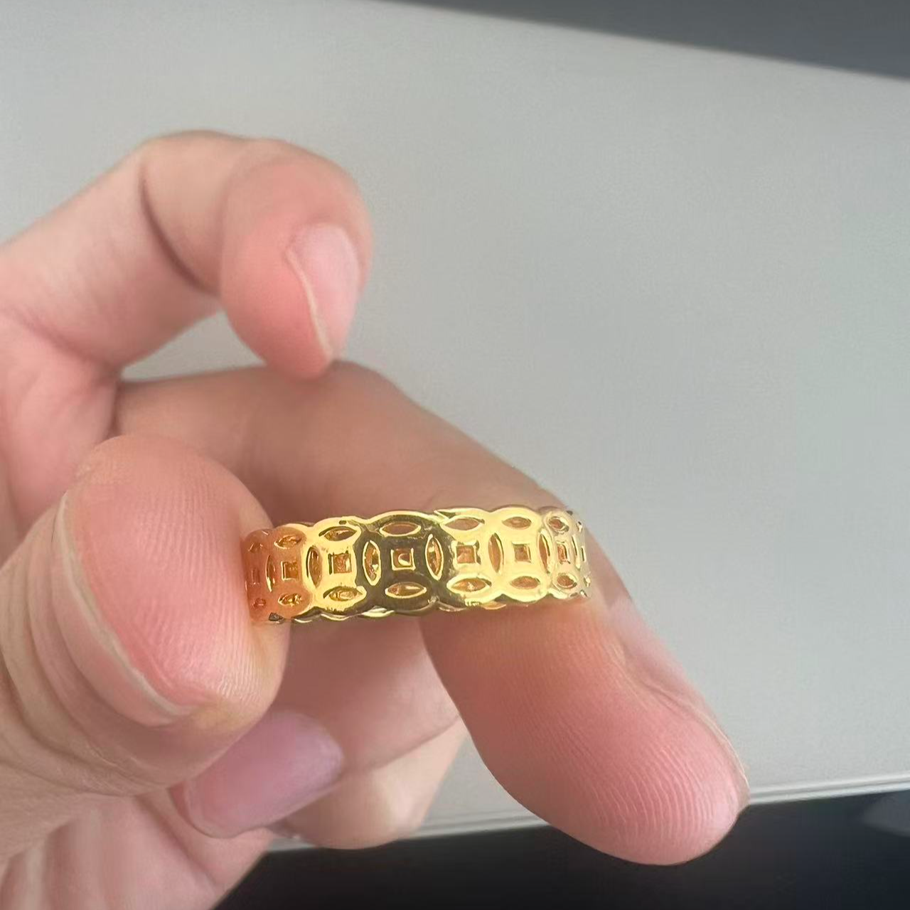 金至福足金5D4mm铜钱戒指时尚经典潮流百搭精美轻奢车花情侣款