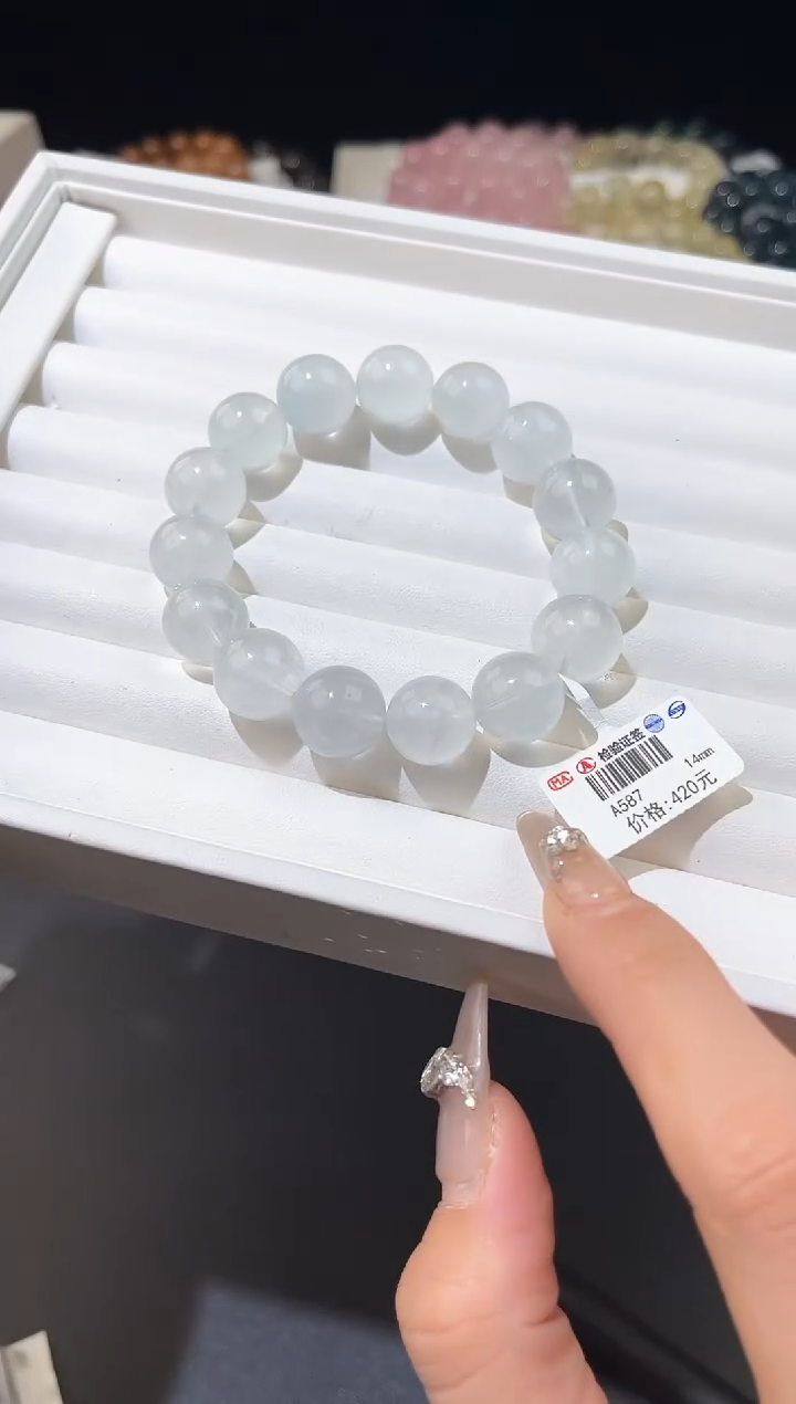 【闪购商品】萤石手链未镶嵌多样性发一蓝萤石14mm