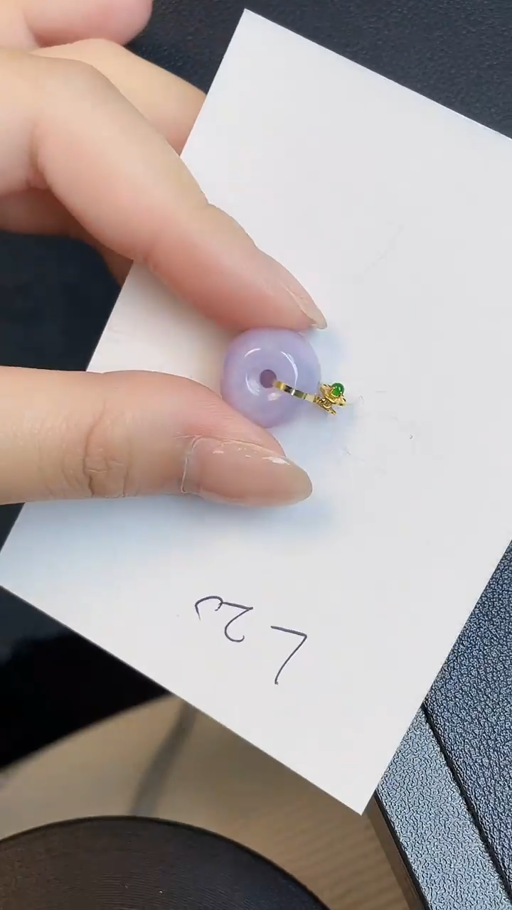 【闪购商品】翡翠颈饰18K金镶嵌00000000