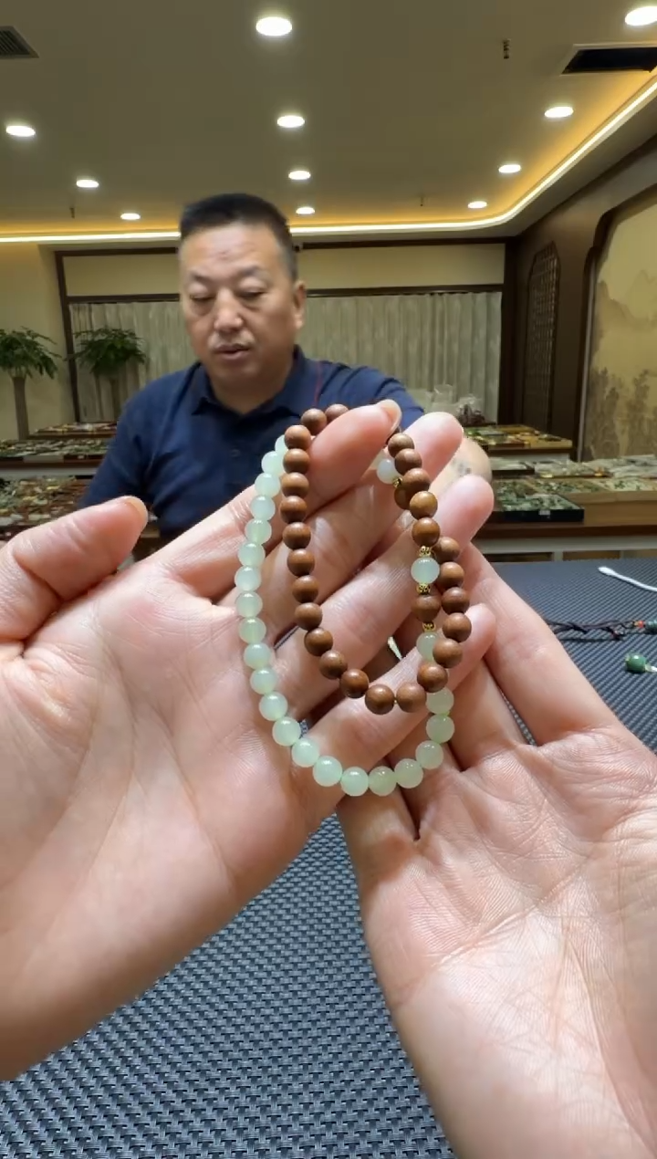 颈饰未镶嵌和田玉手串（多样性发一）