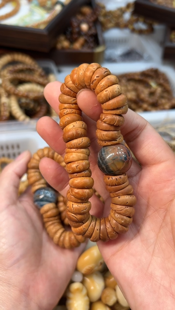 手串桃核卡14mm左右 寒露密 设计款 手捻【多样发1】