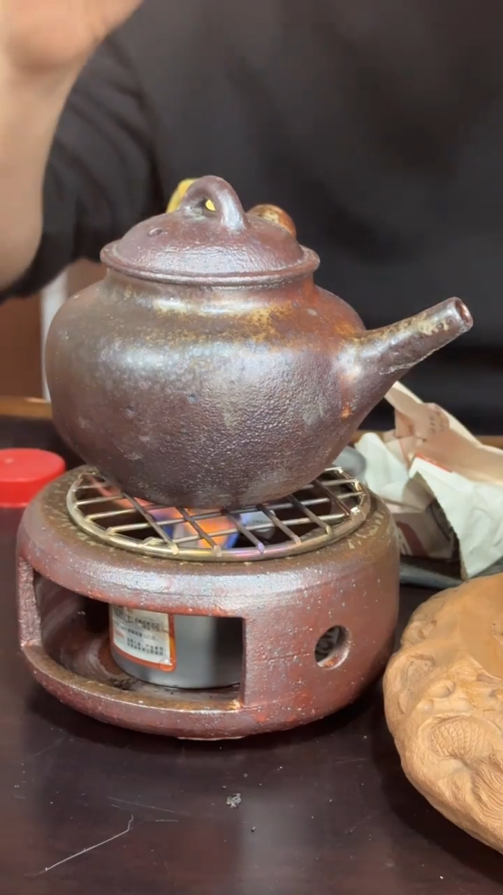 【闪购商品】紫砂全手工侧把煮水