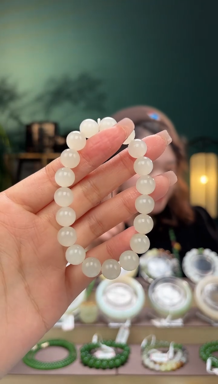 【闪购商品】和田玉手串未镶嵌卡10蜂蜜水手串