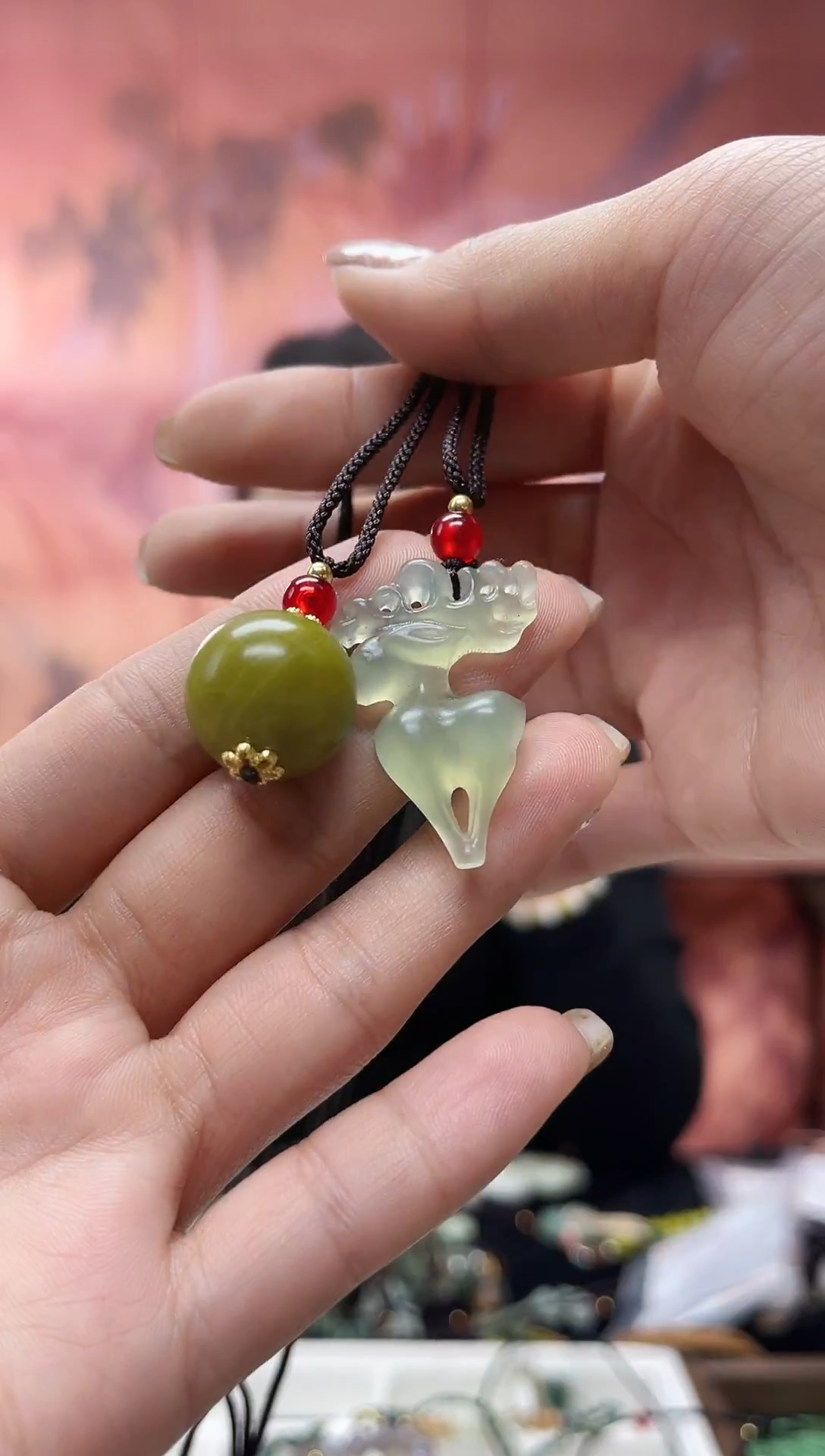 未镶嵌岫玉吊坠·