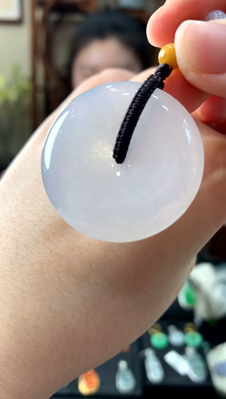 【闪购商品】翡翠未镶嵌吊坠(不含链)挂件