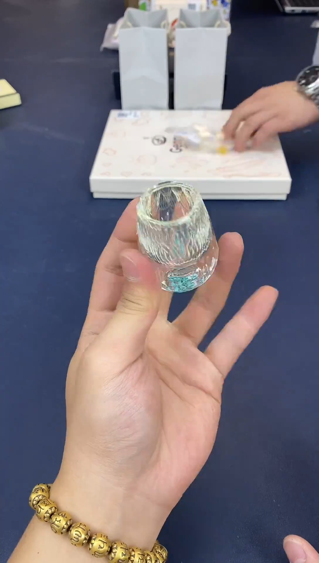 瓷片老号重启，一漏到底@@CC18