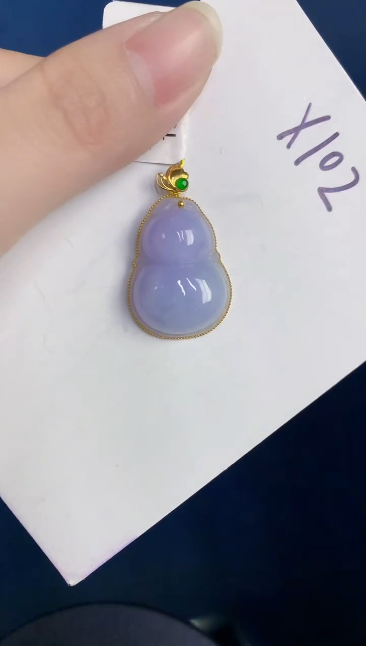 颈饰18K金镶嵌翡翠天然翡翠缅甸A货