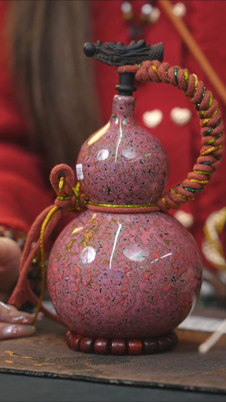 【闪购商品】WR212漆艺酒葫芦不包手串及旋转底座