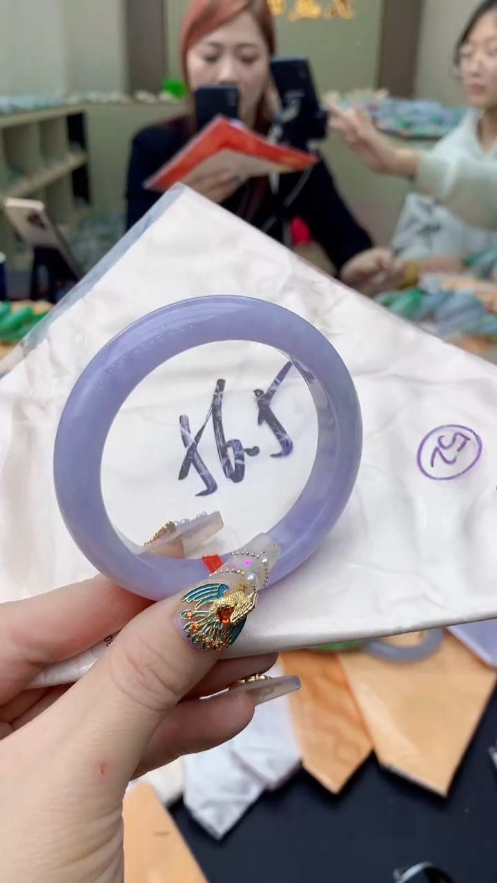 【闪购商品】翡翠手镯未镶嵌0531682882