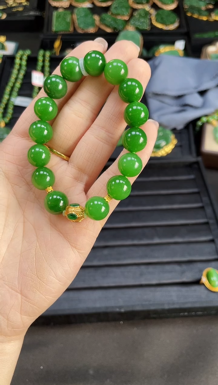 【闪购商品】和田玉手串18K金镶嵌多样性发一