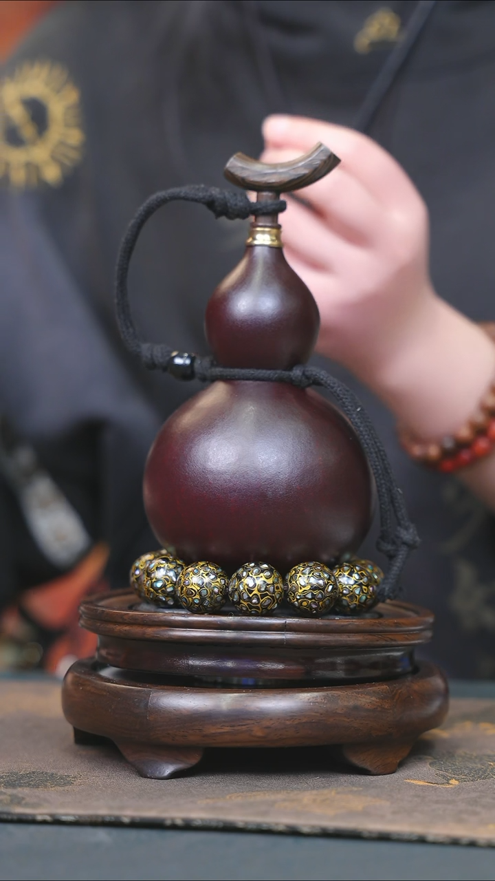 【闪购商品】YG231大漆酒葫芦不包手串及旋转底座