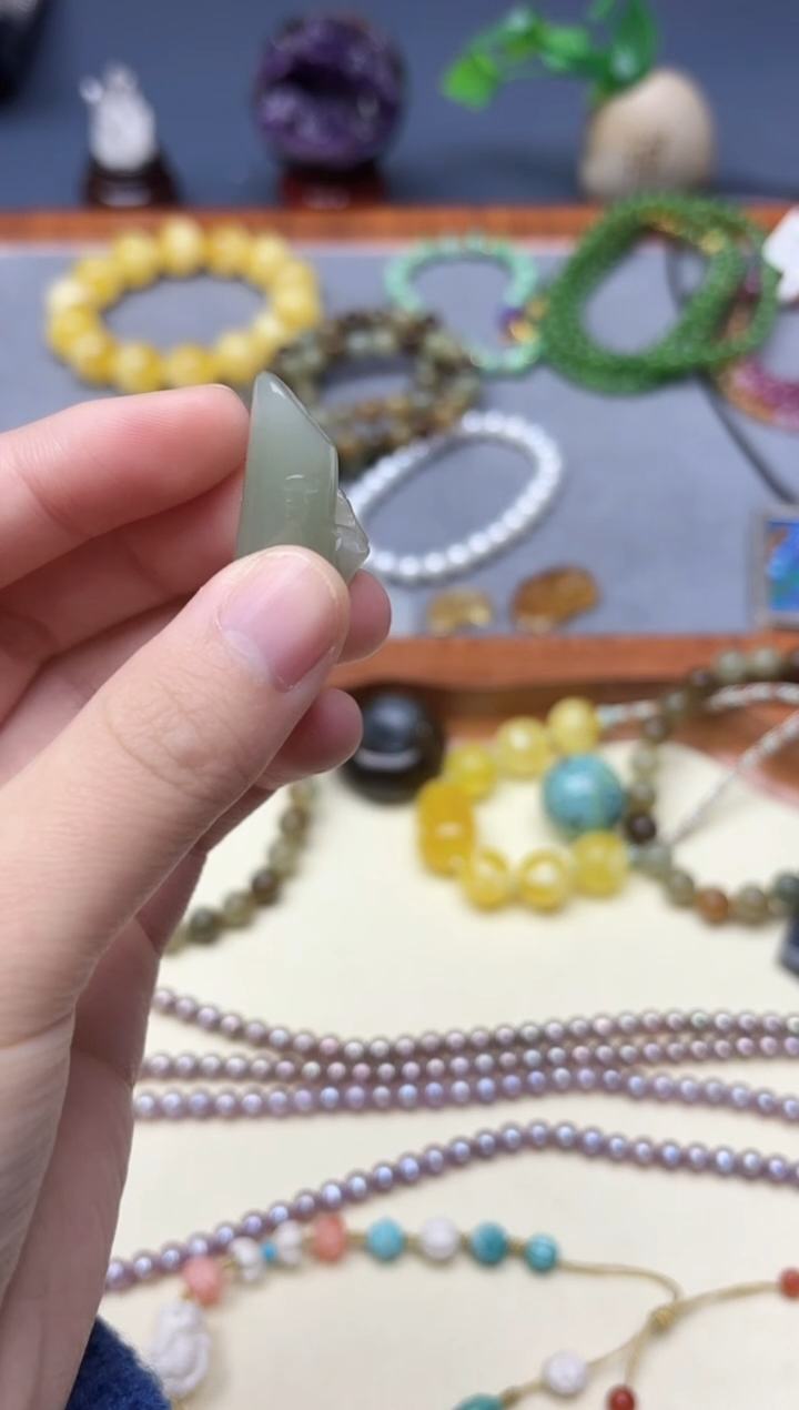 颈饰未镶嵌和田玉和田玉竹节吊坠ZD编绳